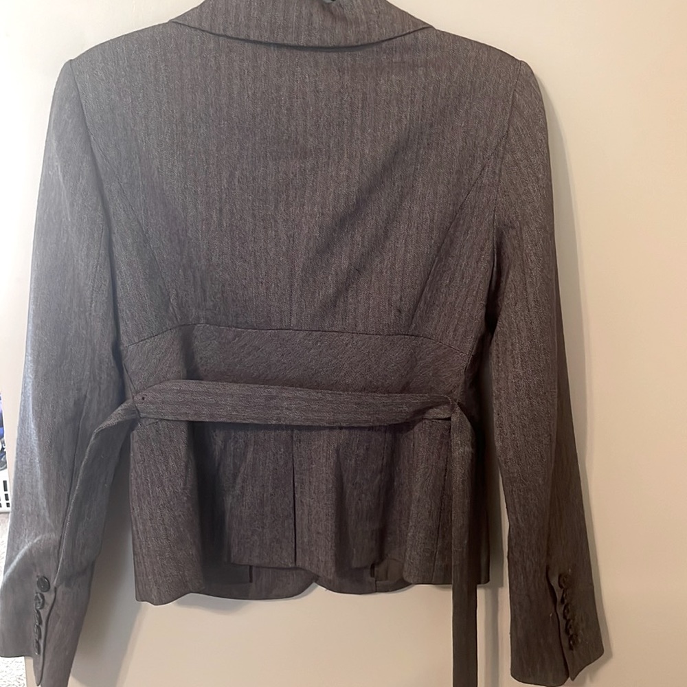 Blazer - Picture 3 of 3